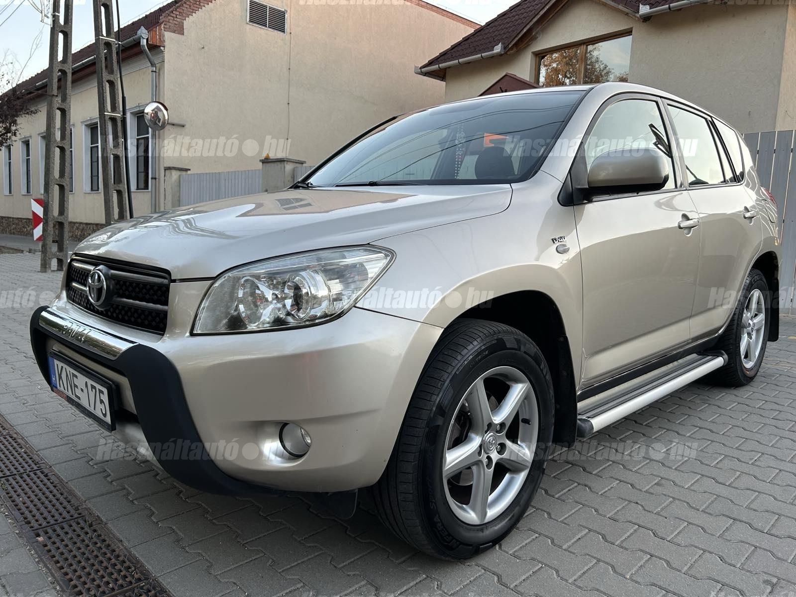 TOYOTA RAV 4 2007/6 - 1