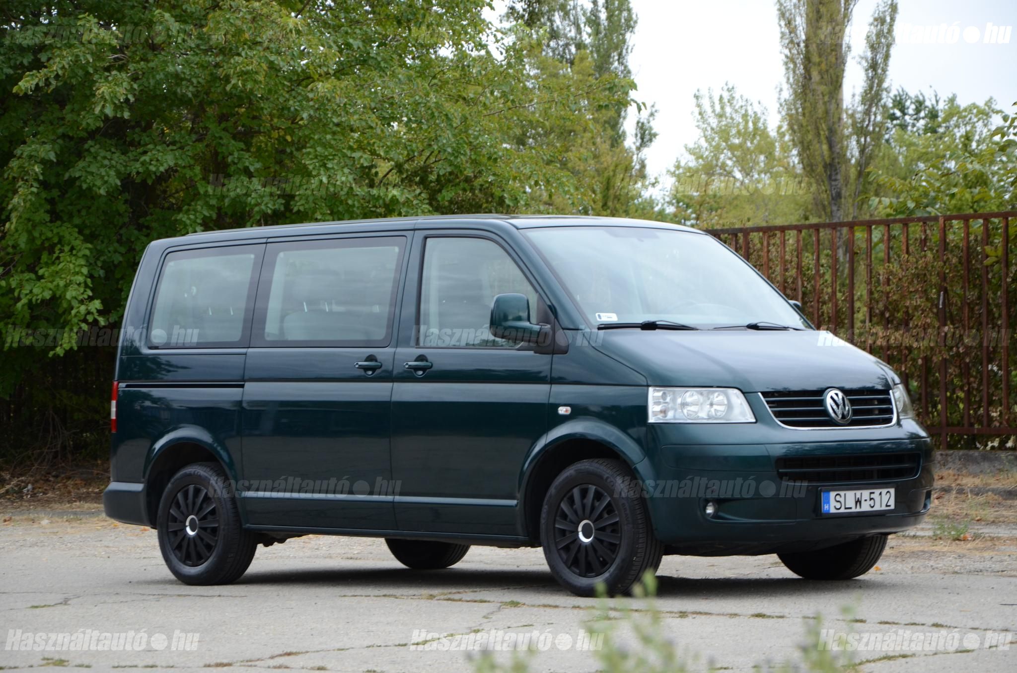 VOLKSWAGEN TRANSPORTER 2.5 TDI Caravelle Comfortline 7HC (személyautó)