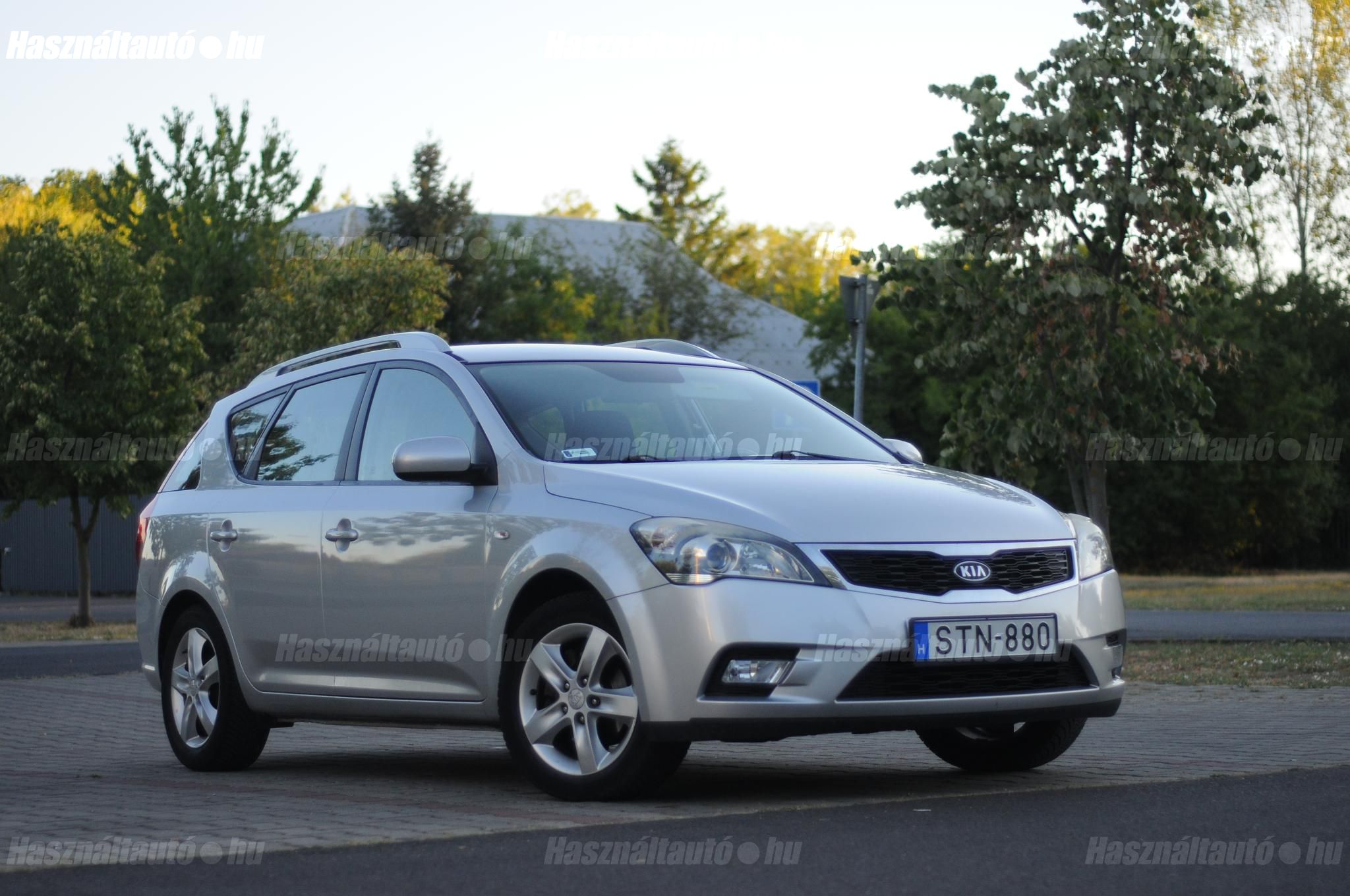 KIA CEE'D 2011/12 - 1