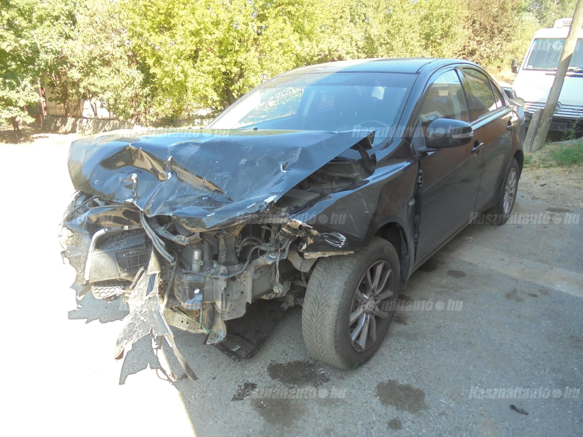 MITSUBISHI LANCER 2016 - 1