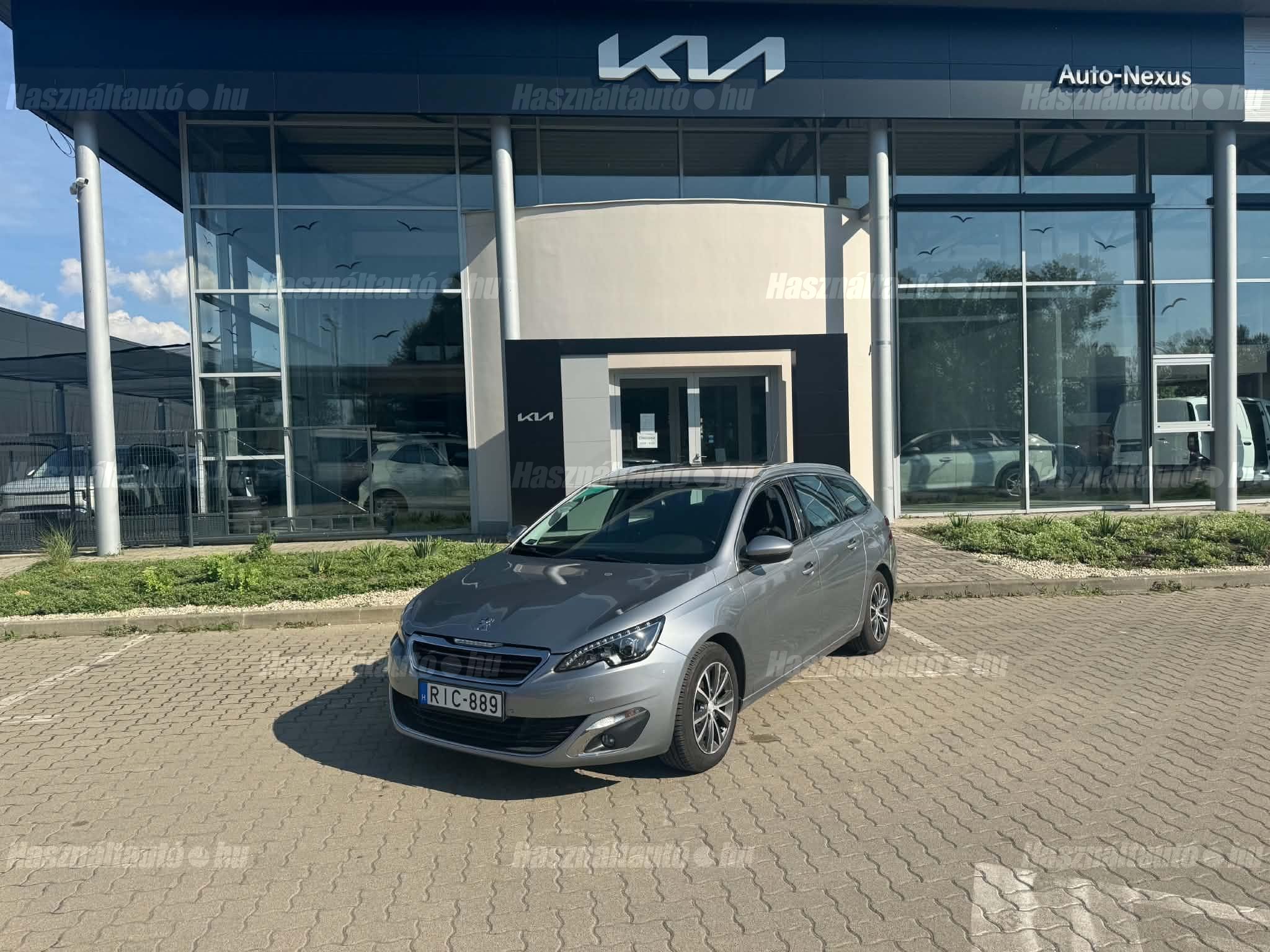 PEUGEOT 308 2015/8 - 1