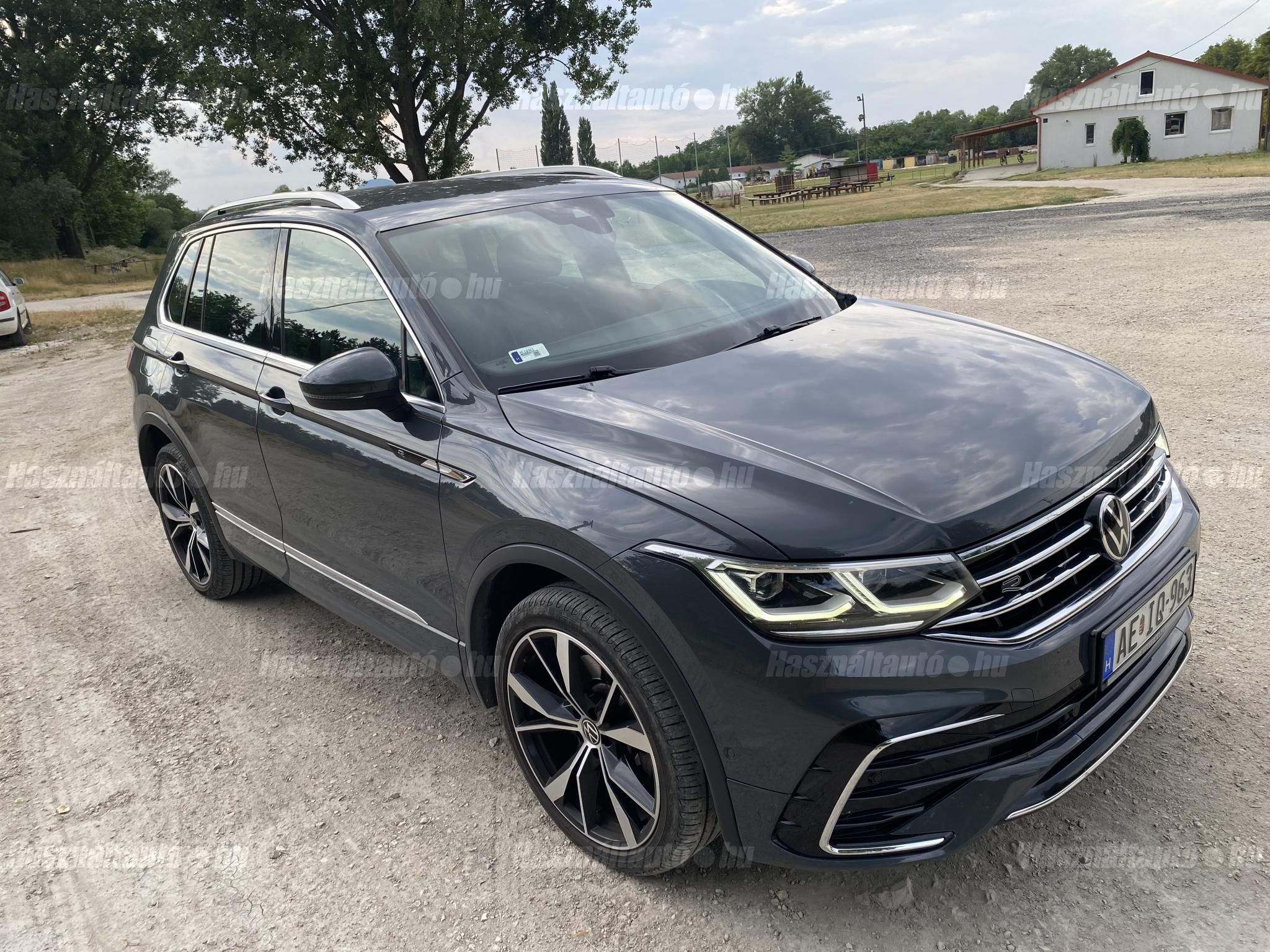 VOLKSWAGEN TIGUAN 2020/10 - 1