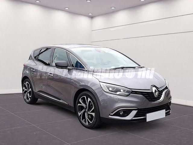RENAULT SCENIC 2017/9 - 1