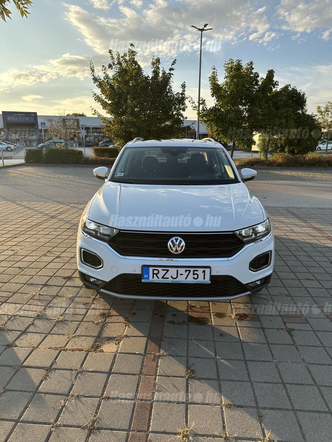 VOLKSWAGEN T-ROC 2020/4 - 1