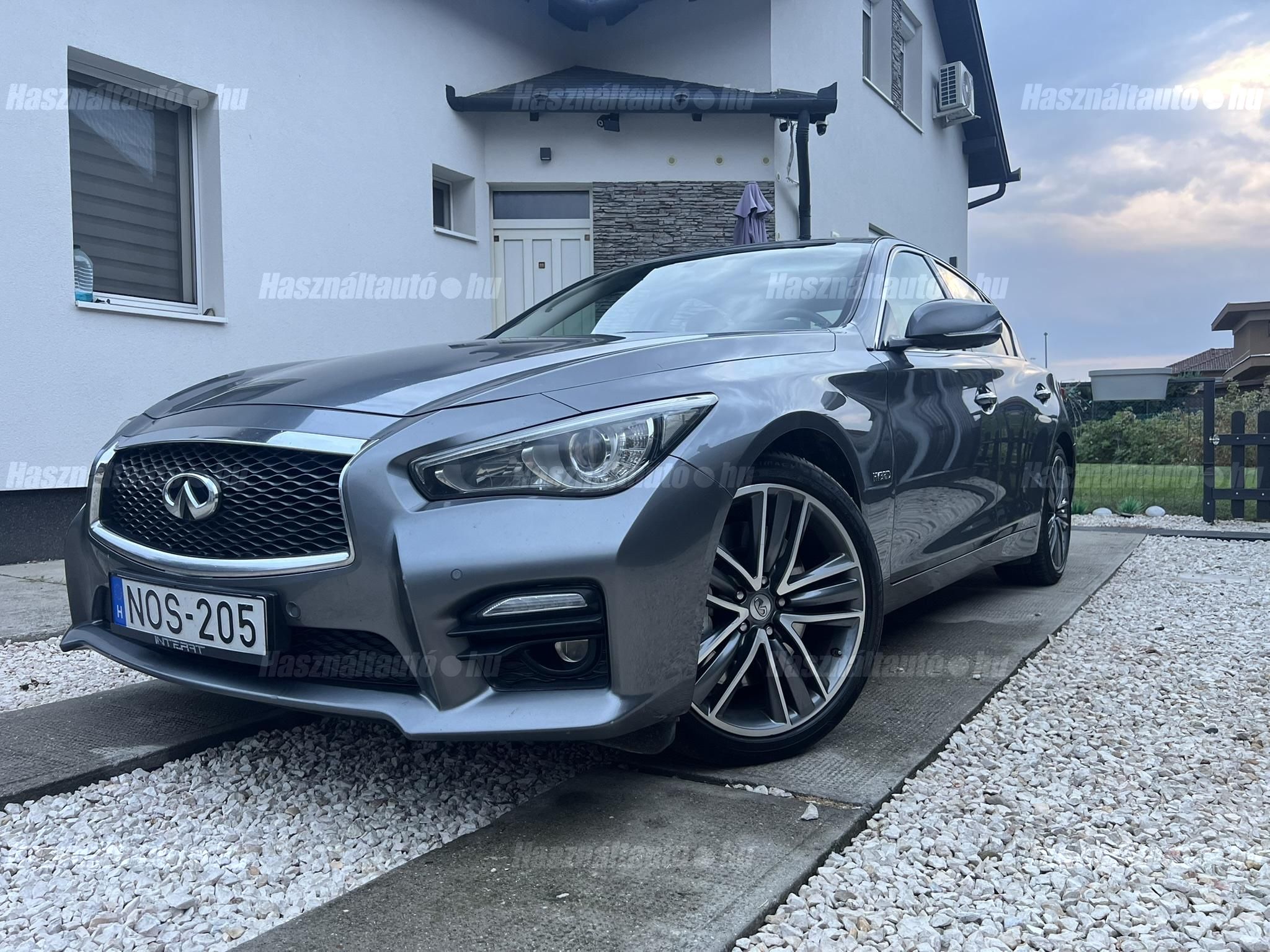 INFINITI Q50 2016/4 - 1