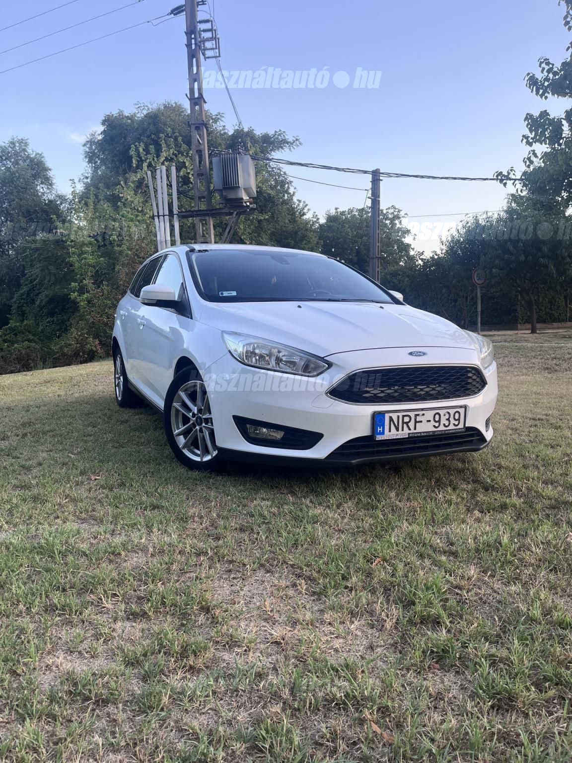 FORD FOCUS 2016/6 - 1