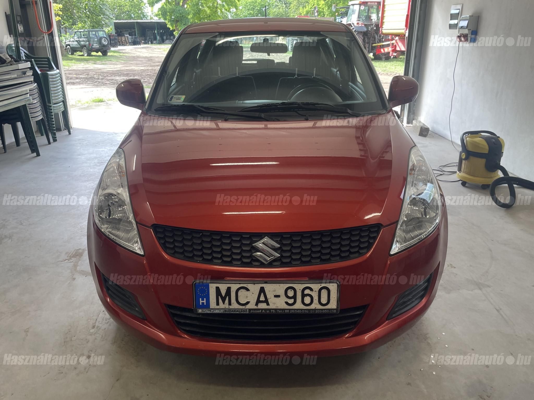 SUZUKI SWIFT 2011/12 - 1