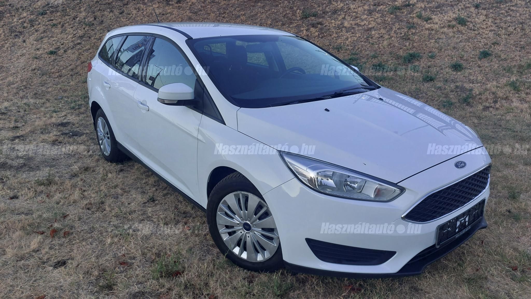 FORD FOCUS 2015/8 - 1
