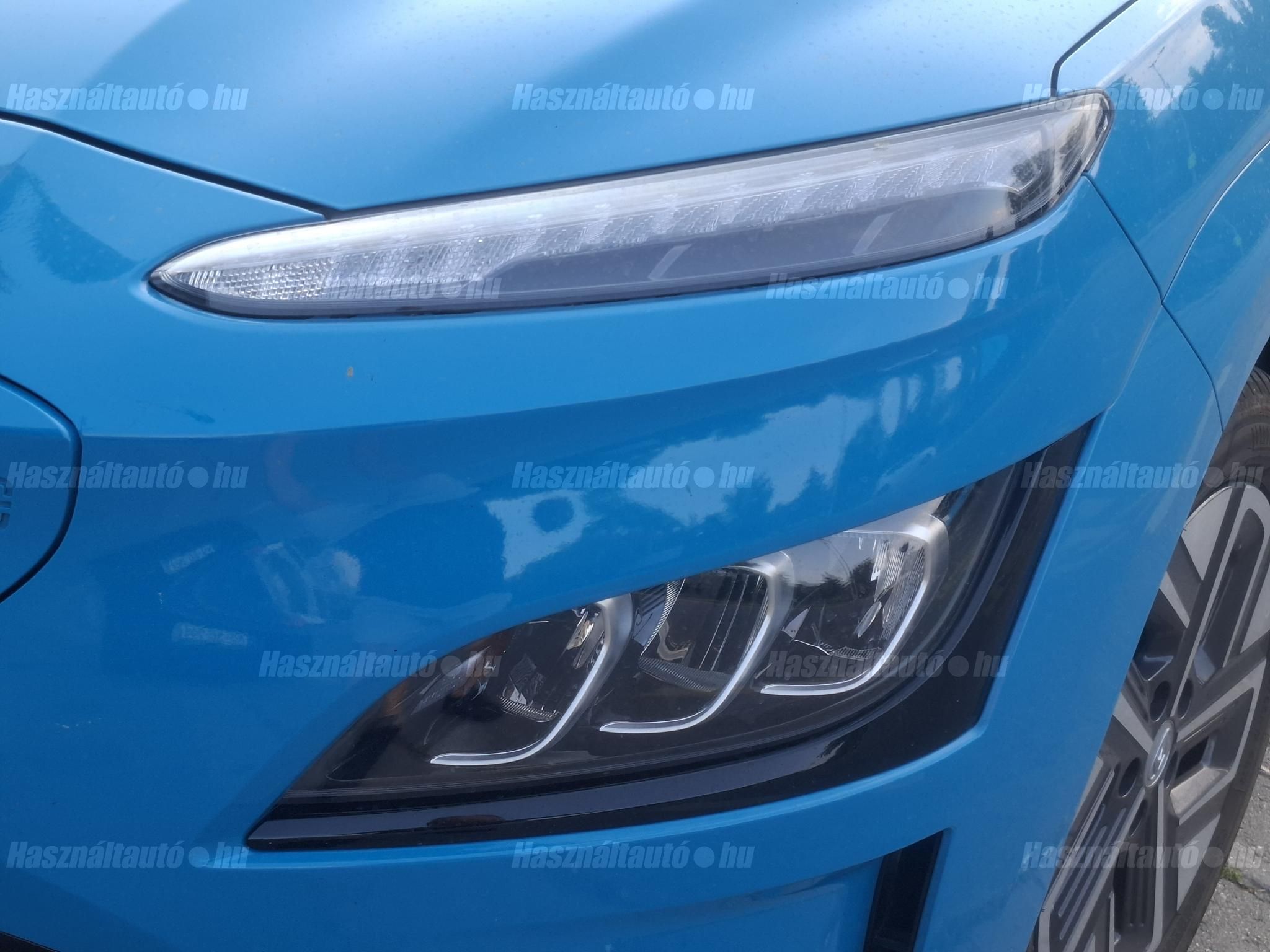 HYUNDAI KONA 2022/2 - 1