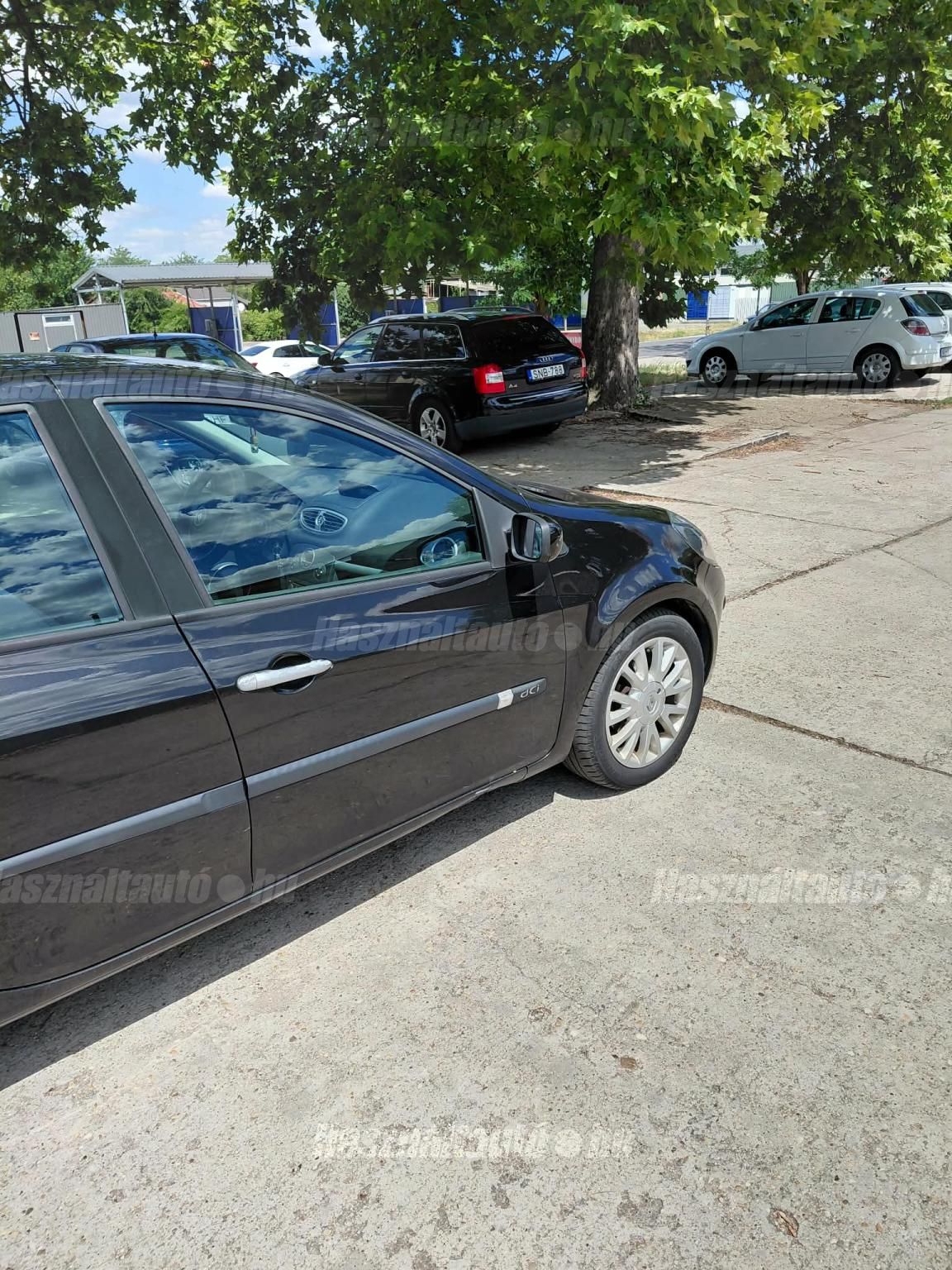 RENAULT CLIO 2006/4 - 1