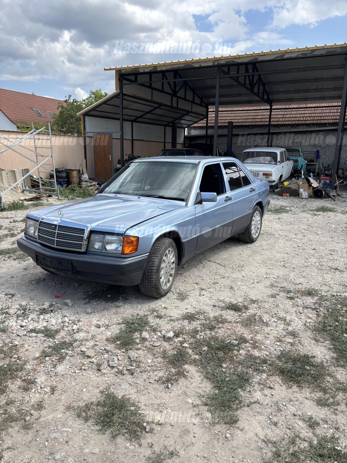 MERCEDES-BENZ 190 1992/4 - 1