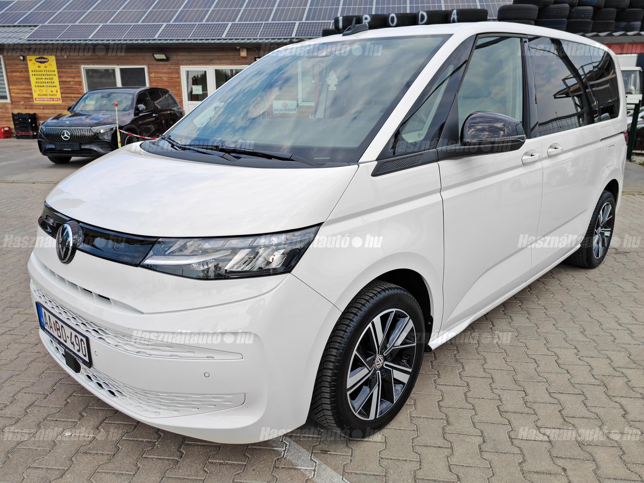 VOLKSWAGEN MULTIVAN 2022/9 - 1