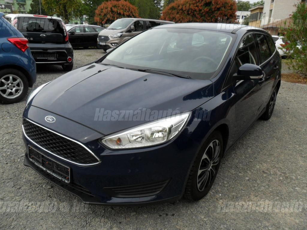 FORD FOCUS 2015/12 - 1