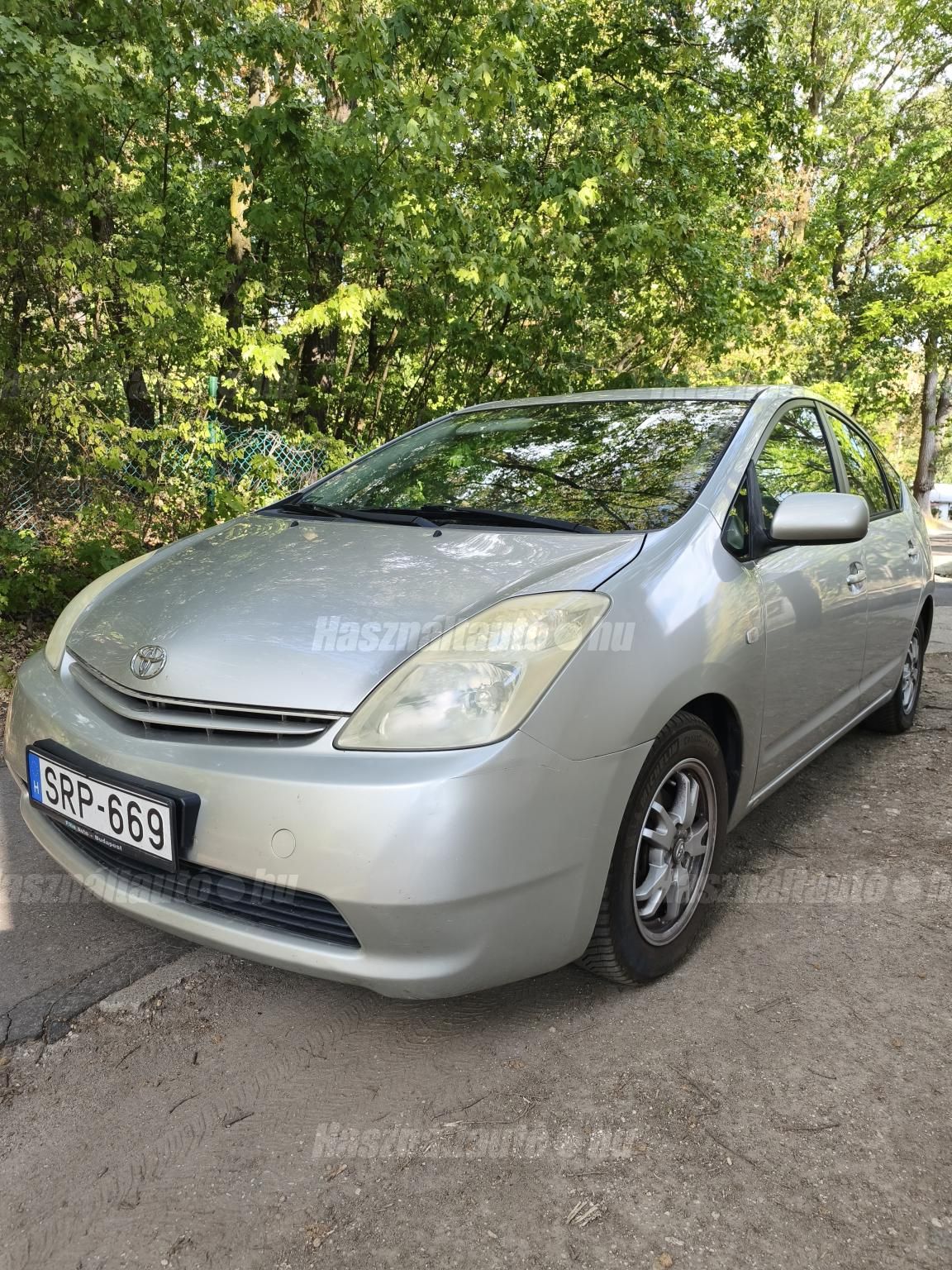 TOYOTA PRIUS 2003 - 1