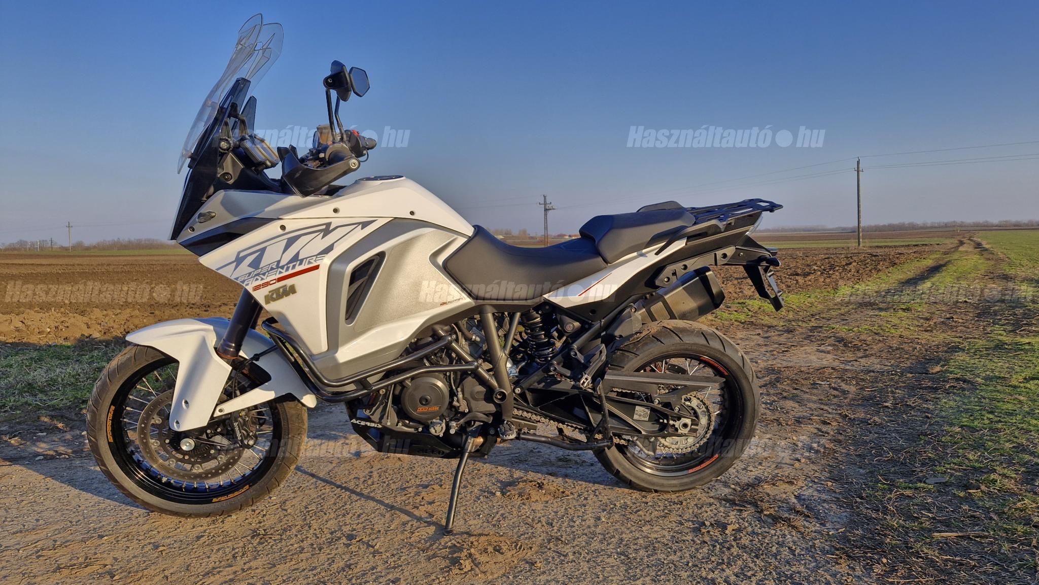 KTM 1290 SUPER ADVENTURE T 2015/4 - 1