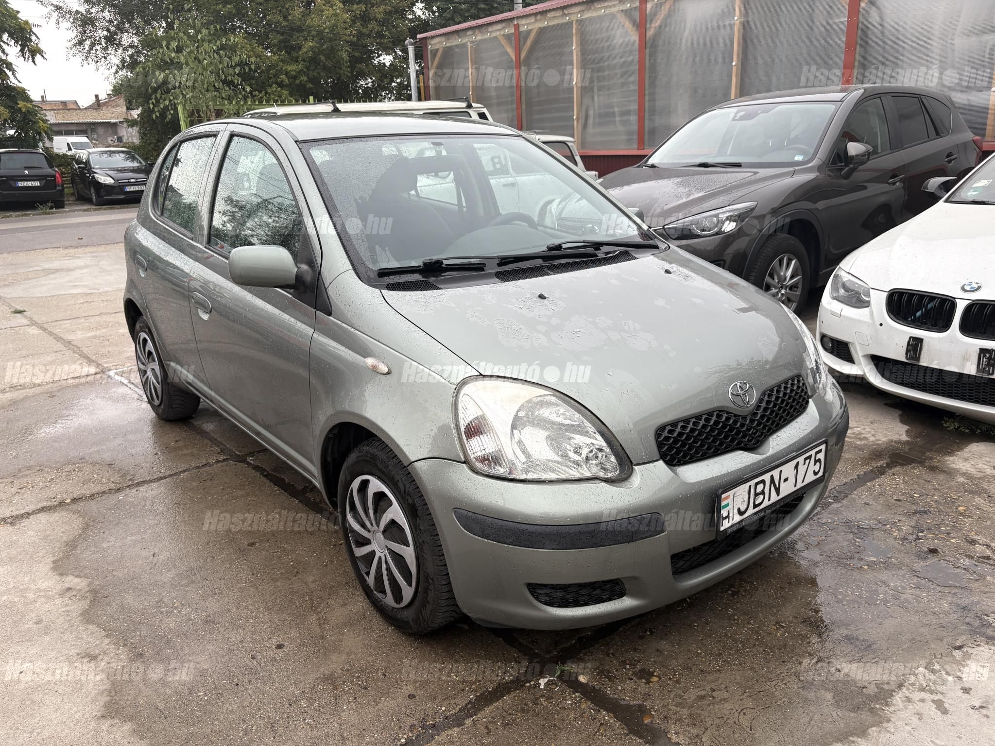 TOYOTA YARIS 2004/3 - 1