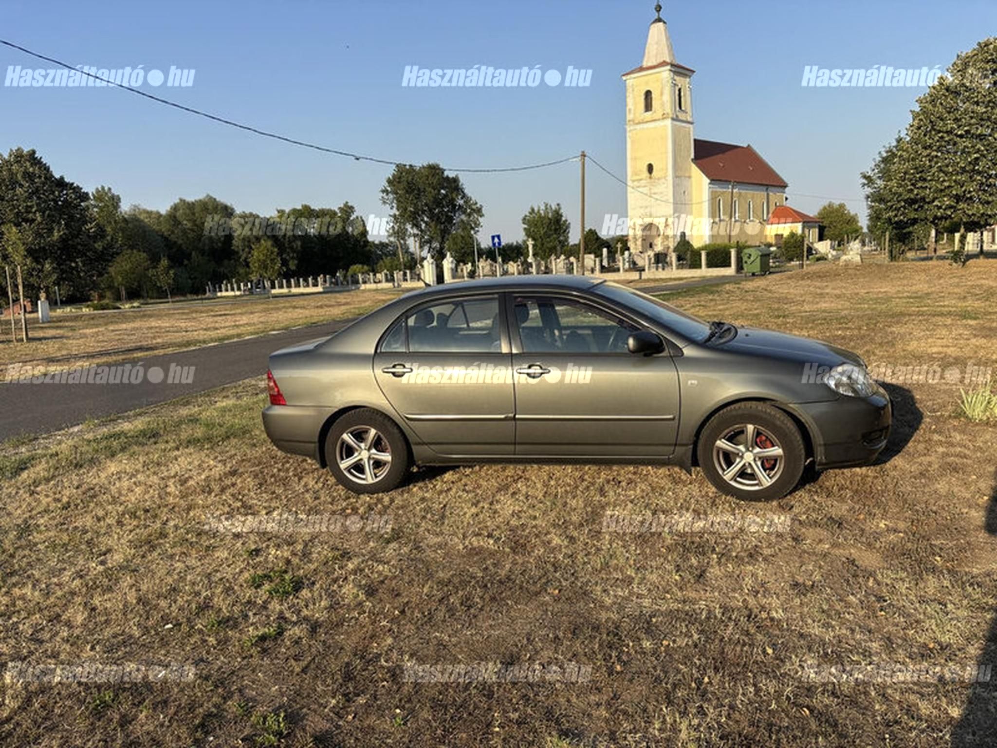 TOYOTA COROLLA 2004/12 - 1