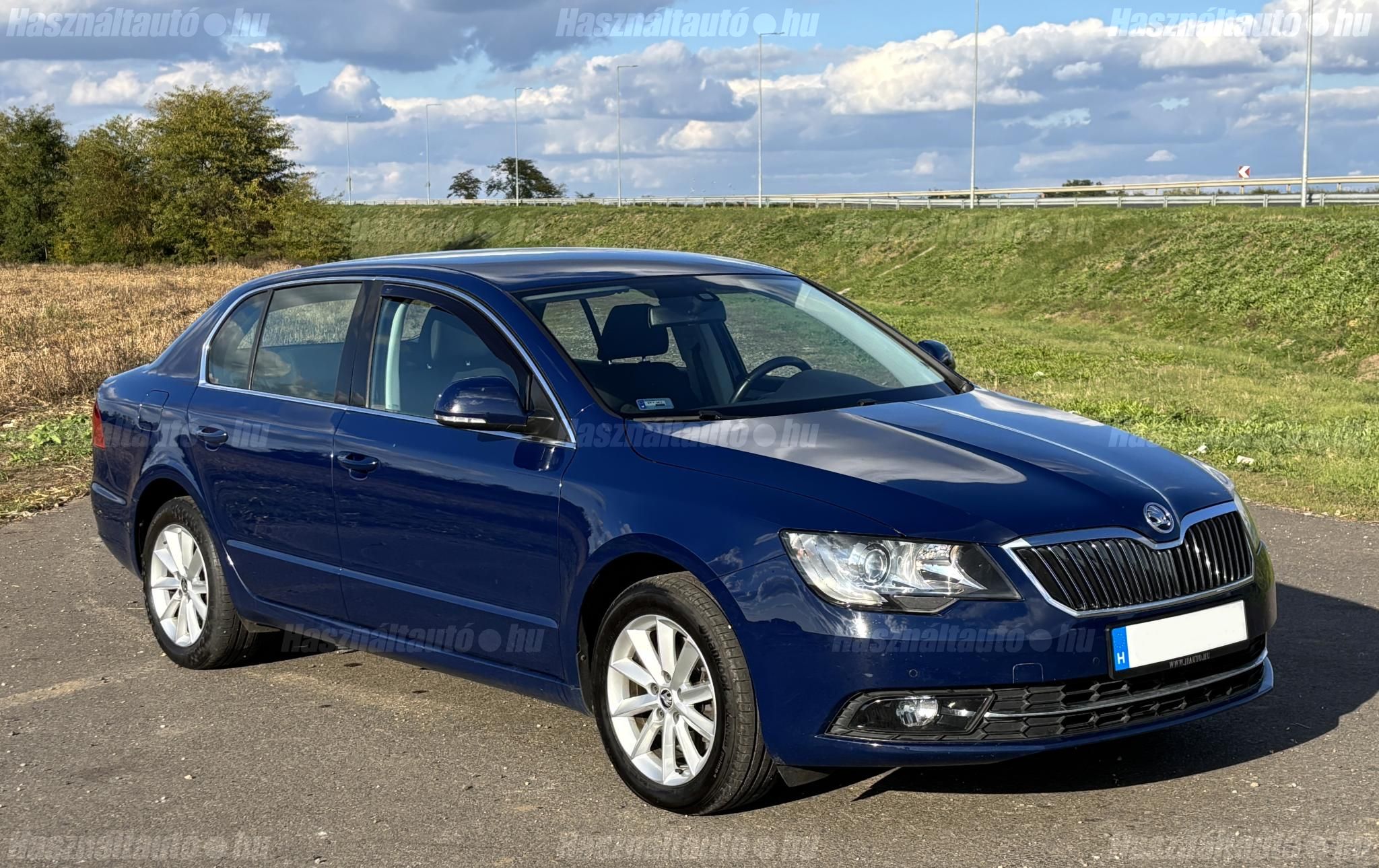 SKODA SUPERB 2015/4 - 1