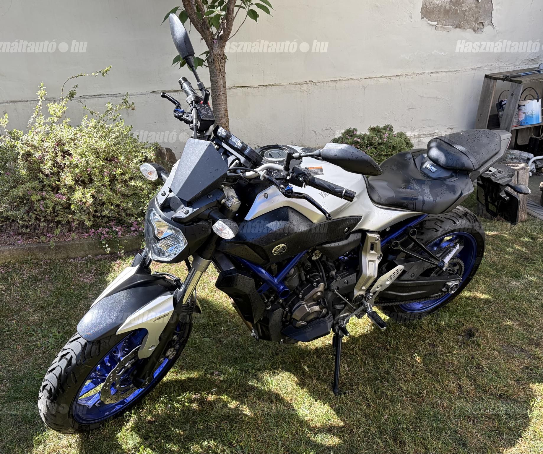 YAMAHA MT-07 2015/7 - 1