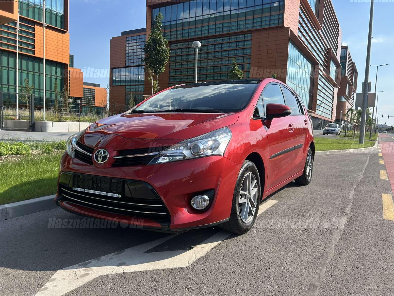 TOYOTA VERSO 2014/4 - 1
