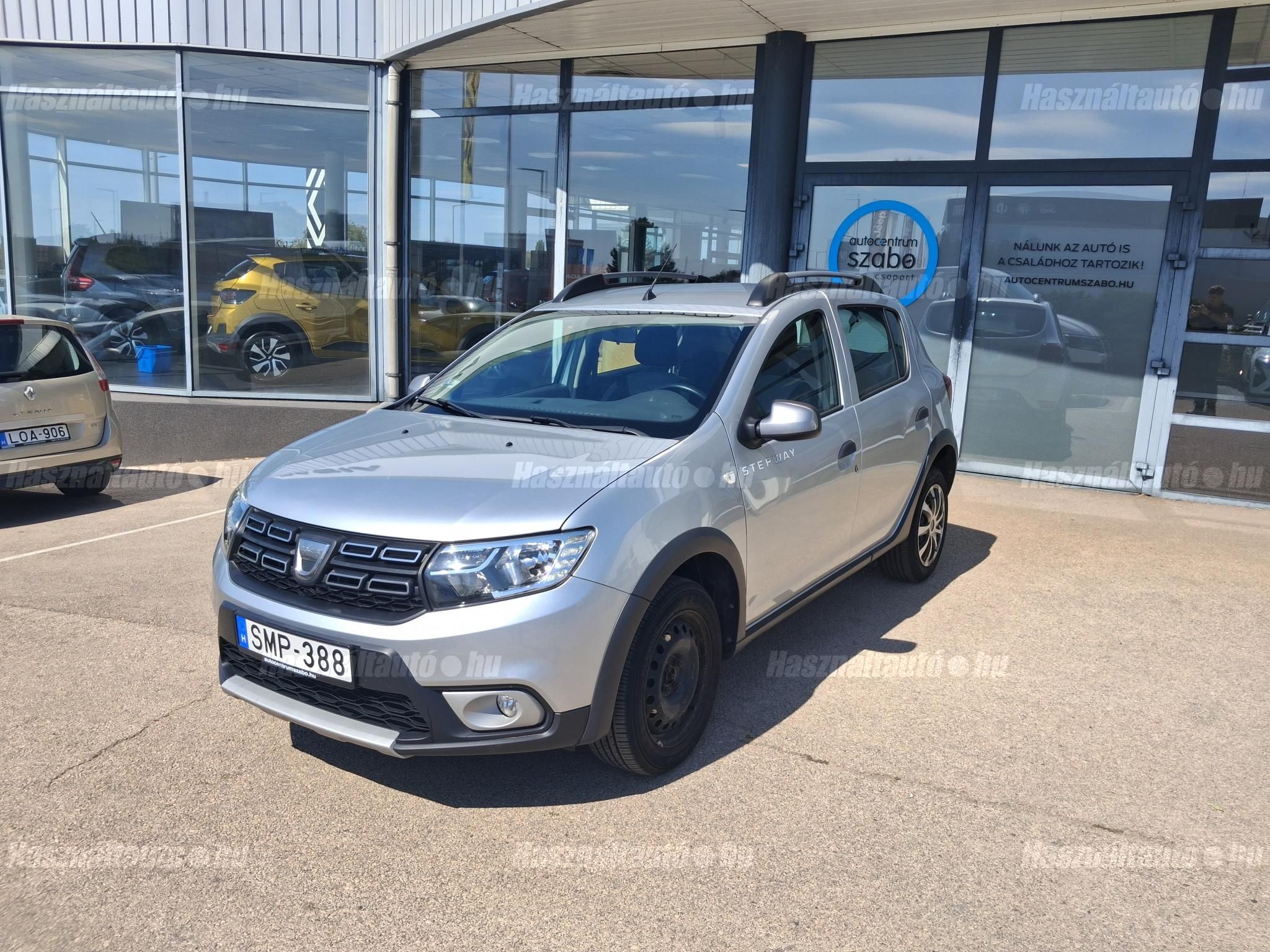 DACIA SANDERO 2020/12 - 1