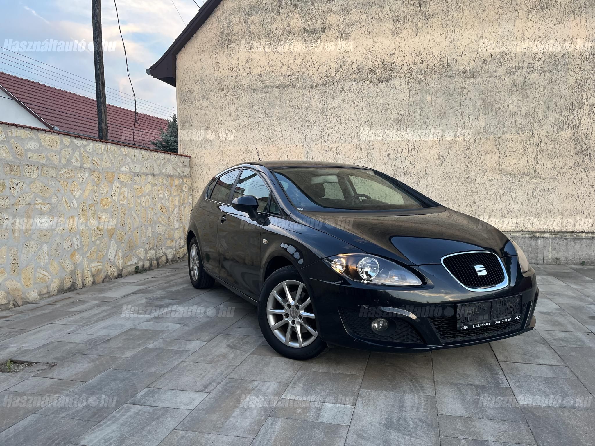 SEAT LEON 2012 - 1