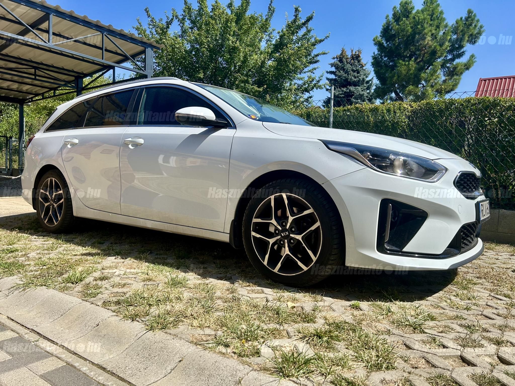 KIA CEE'D 2019/7 - 1