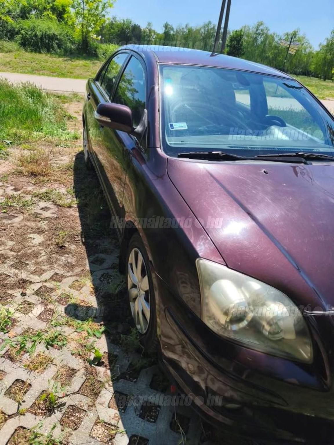 TOYOTA AVENSIS 2006/11 - 1