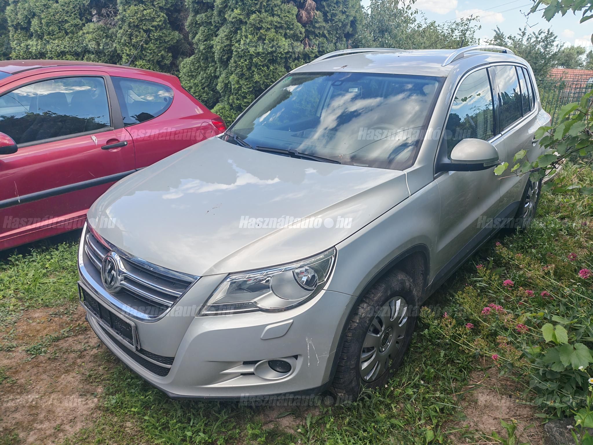 VOLKSWAGEN TIGUAN 2009/10 - 1