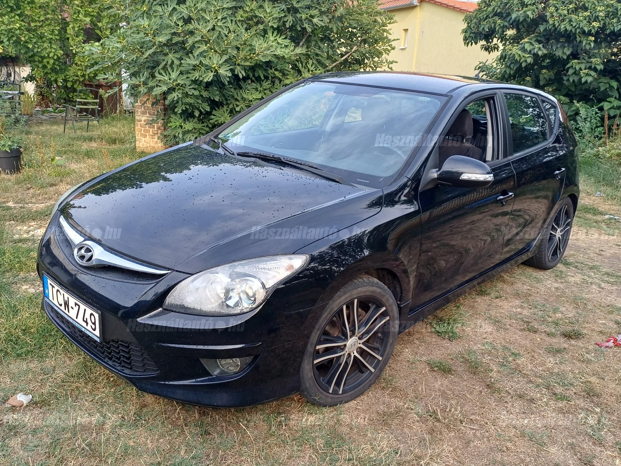 HYUNDAI I30 2011/12 - 1