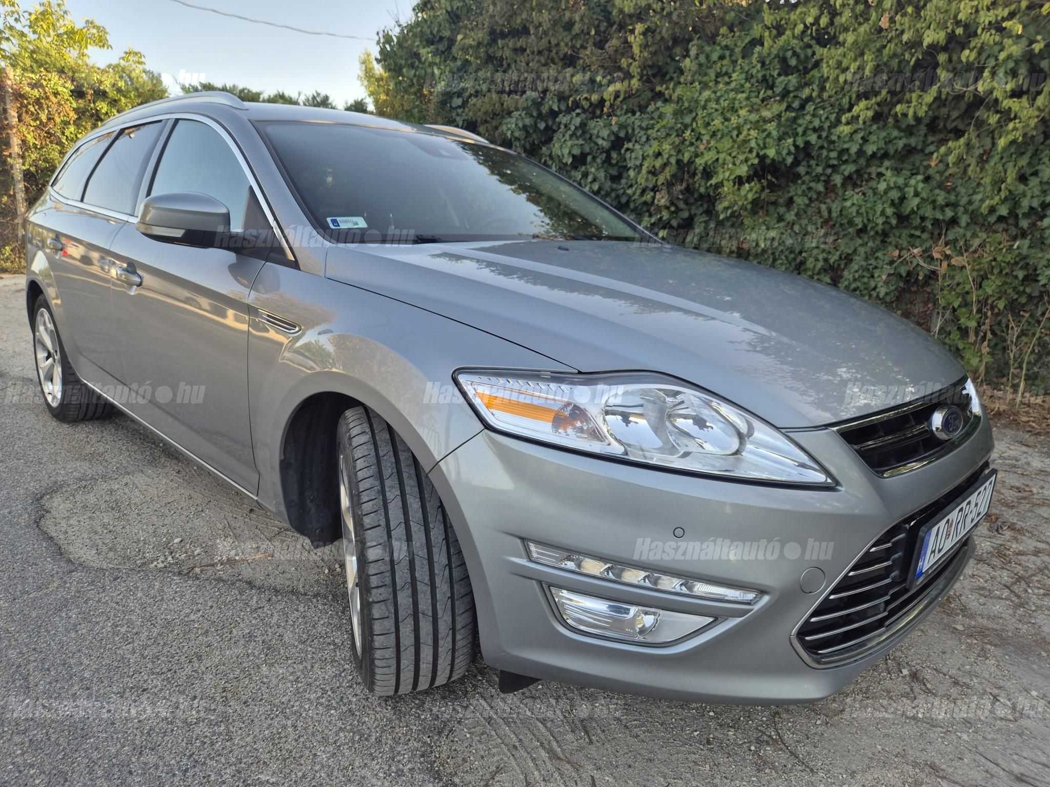 FORD MONDEO 2014/7 - 1