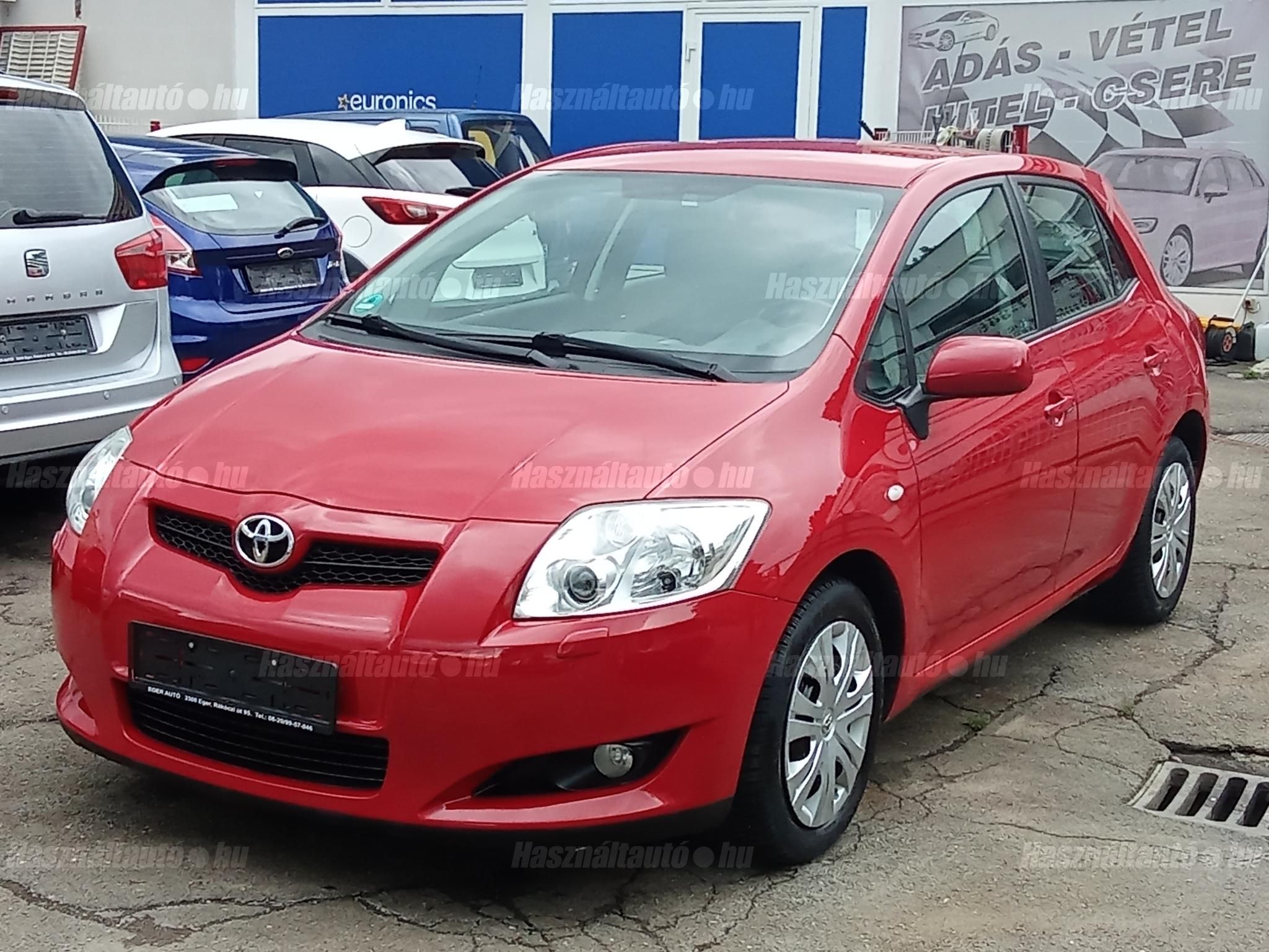 TOYOTA AURIS 2008/6 - 1