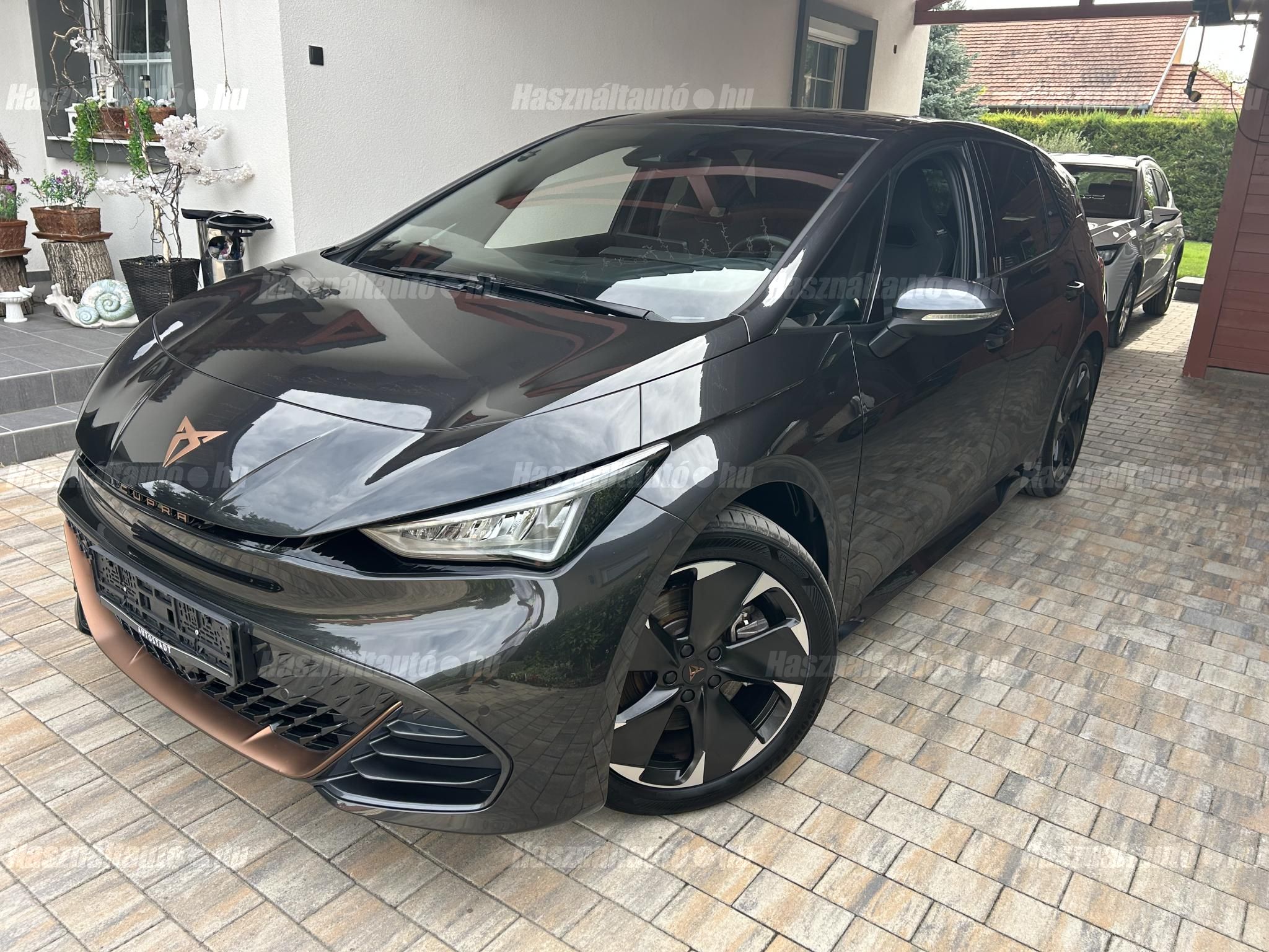 CUPRA BORN 2024/8 - 1