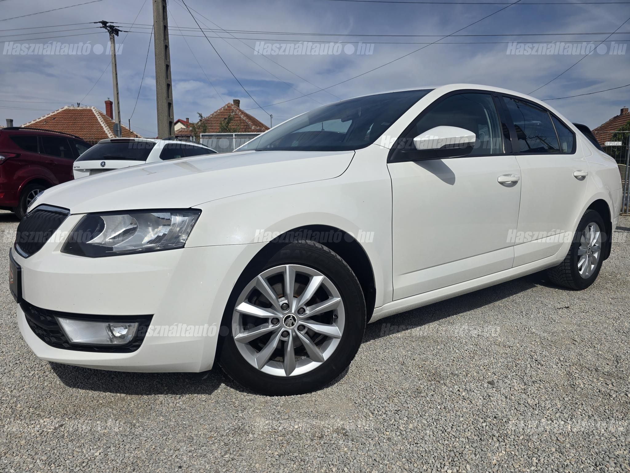 SKODA OCTAVIA 2016/12 - 1