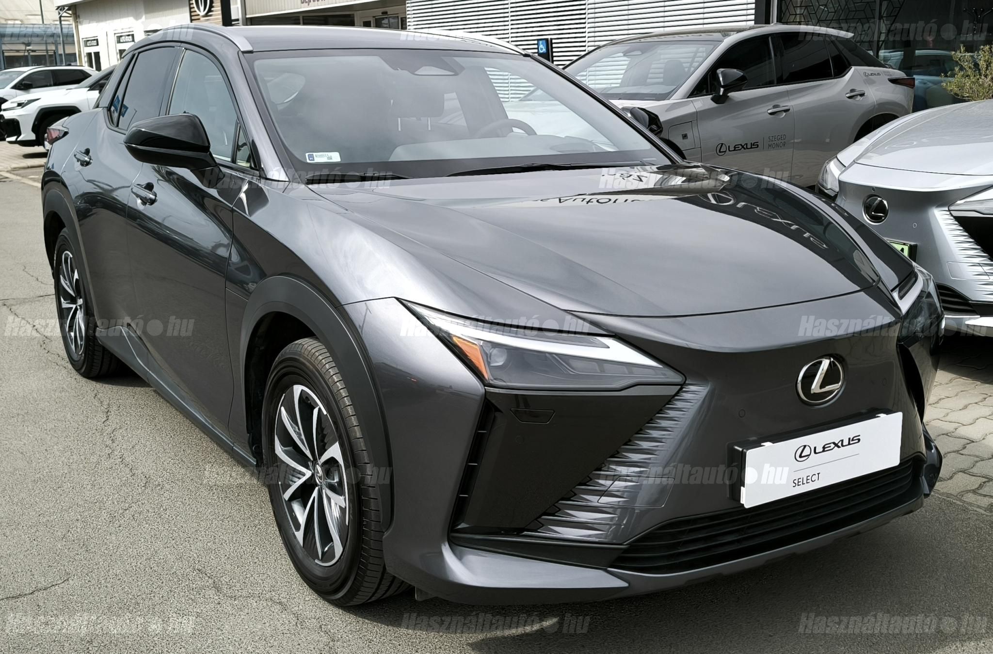 LEXUS RZ 2025/8 - 1