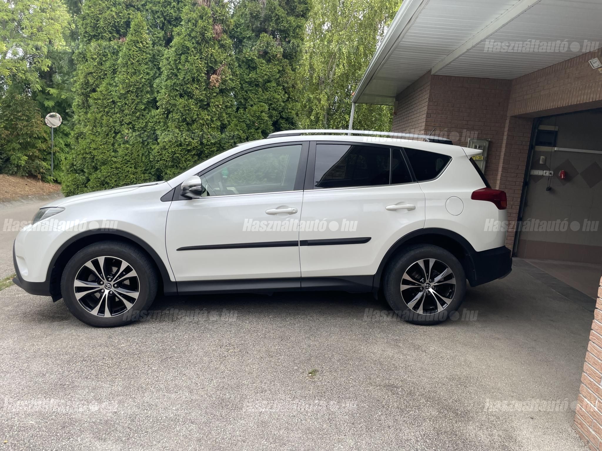 TOYOTA RAV 4 2014/4 - 1