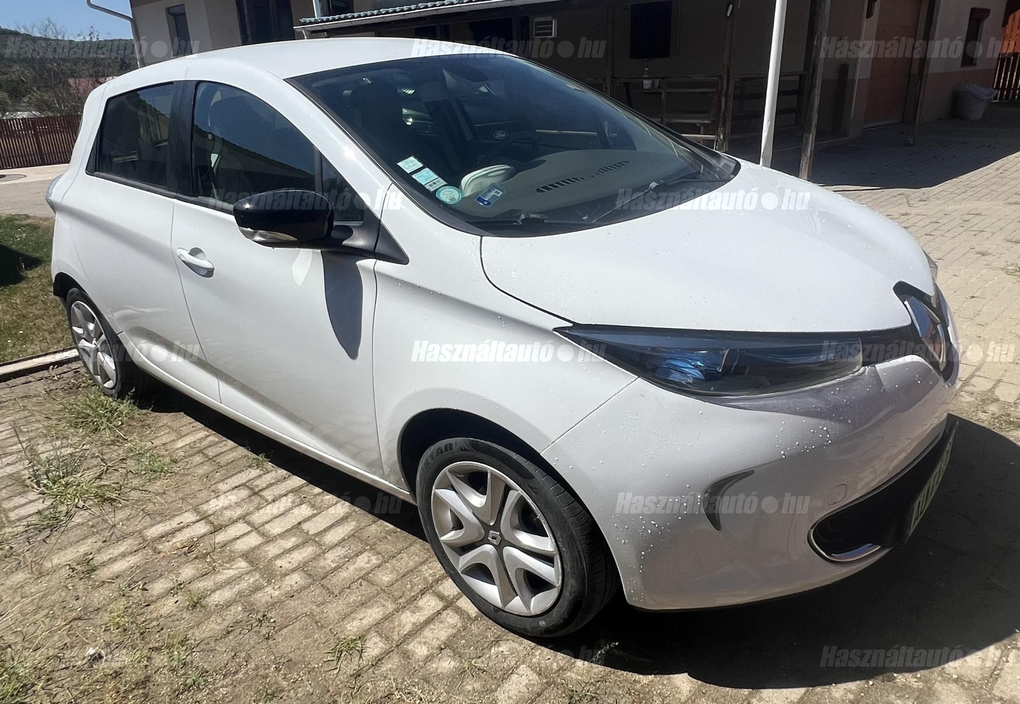 RENAULT ZOE 2019/3 - 1