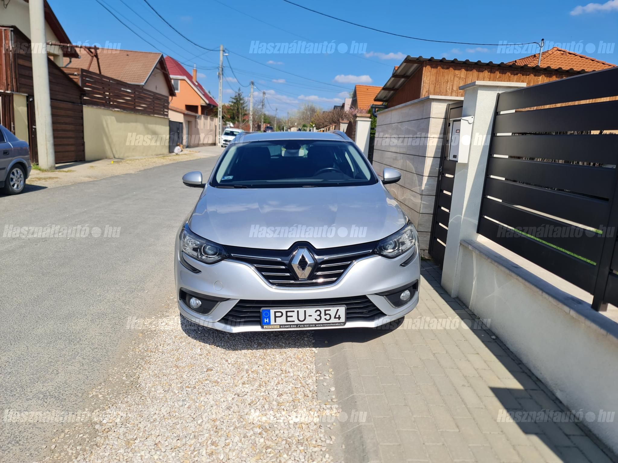 RENAULT MEGANE 2017/4 - 1