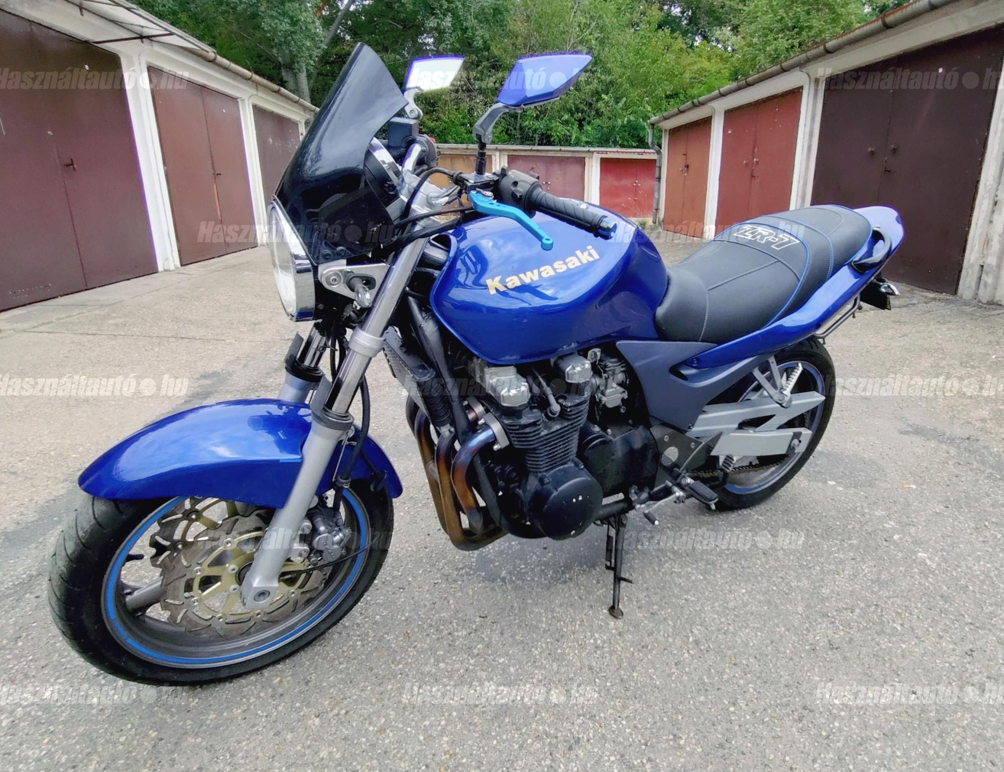 KAWASAKI ZR-7 1999/7 - 1
