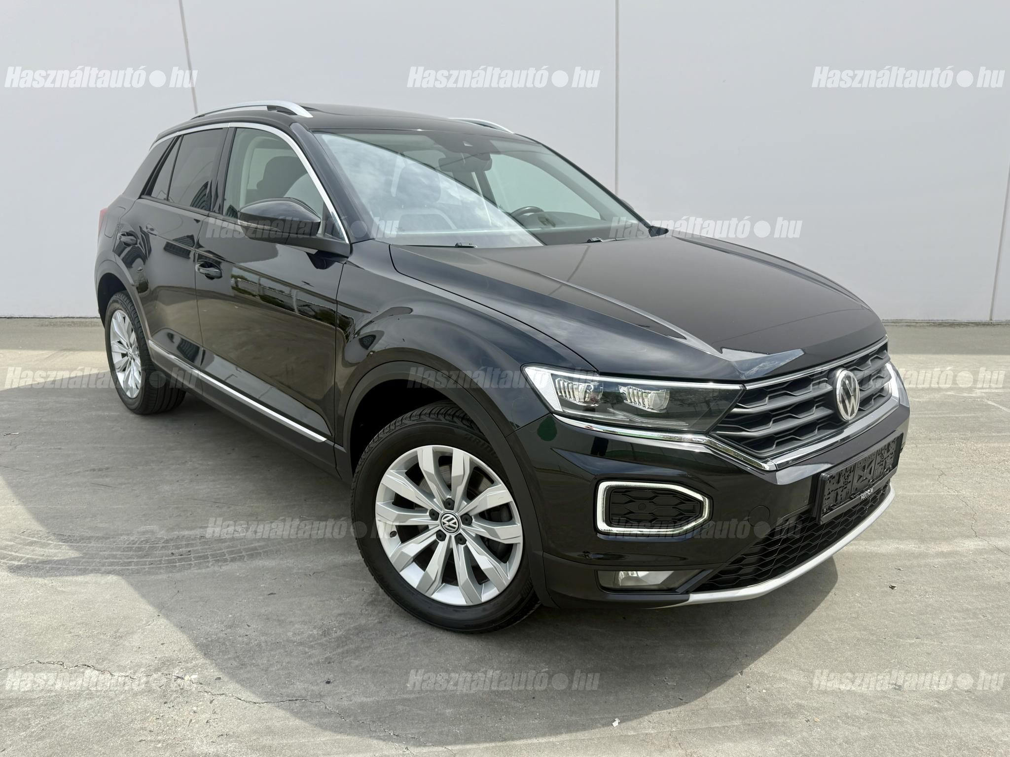 VOLKSWAGEN T-ROC 2018/5 - 1