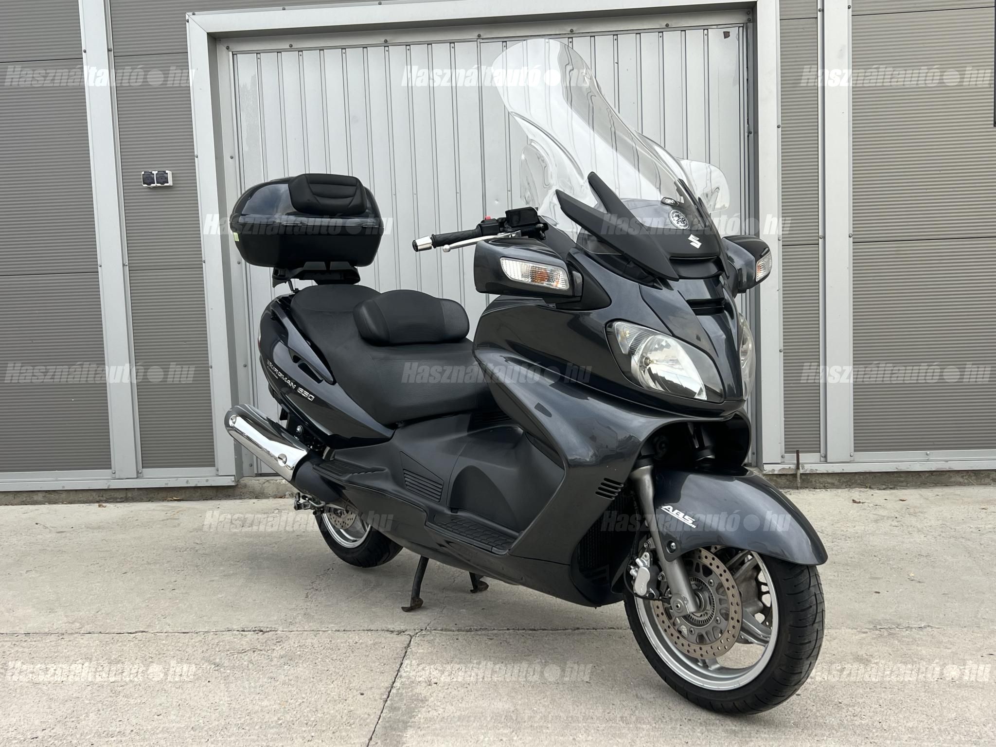SUZUKI AN 650 BURGMAN 2026/5 - 1