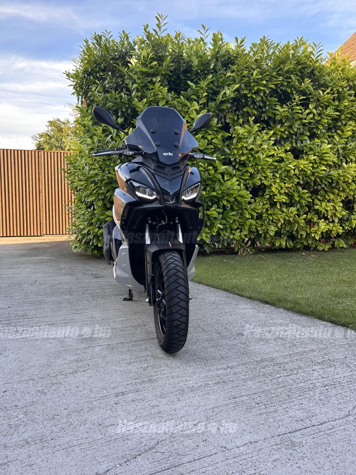 APRILIA SR GT 125 2023 - 1