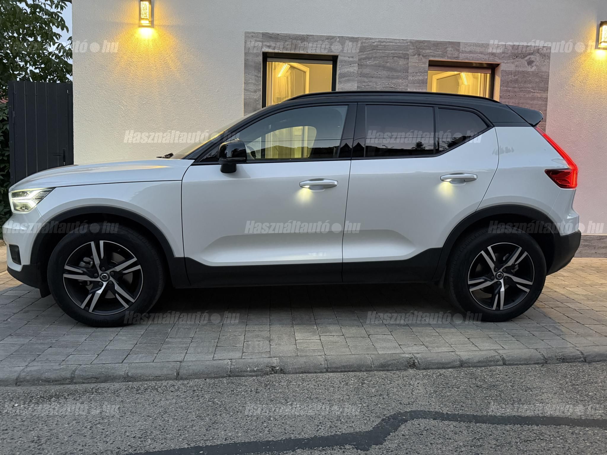 VOLVO XC40 2021/2 - 1