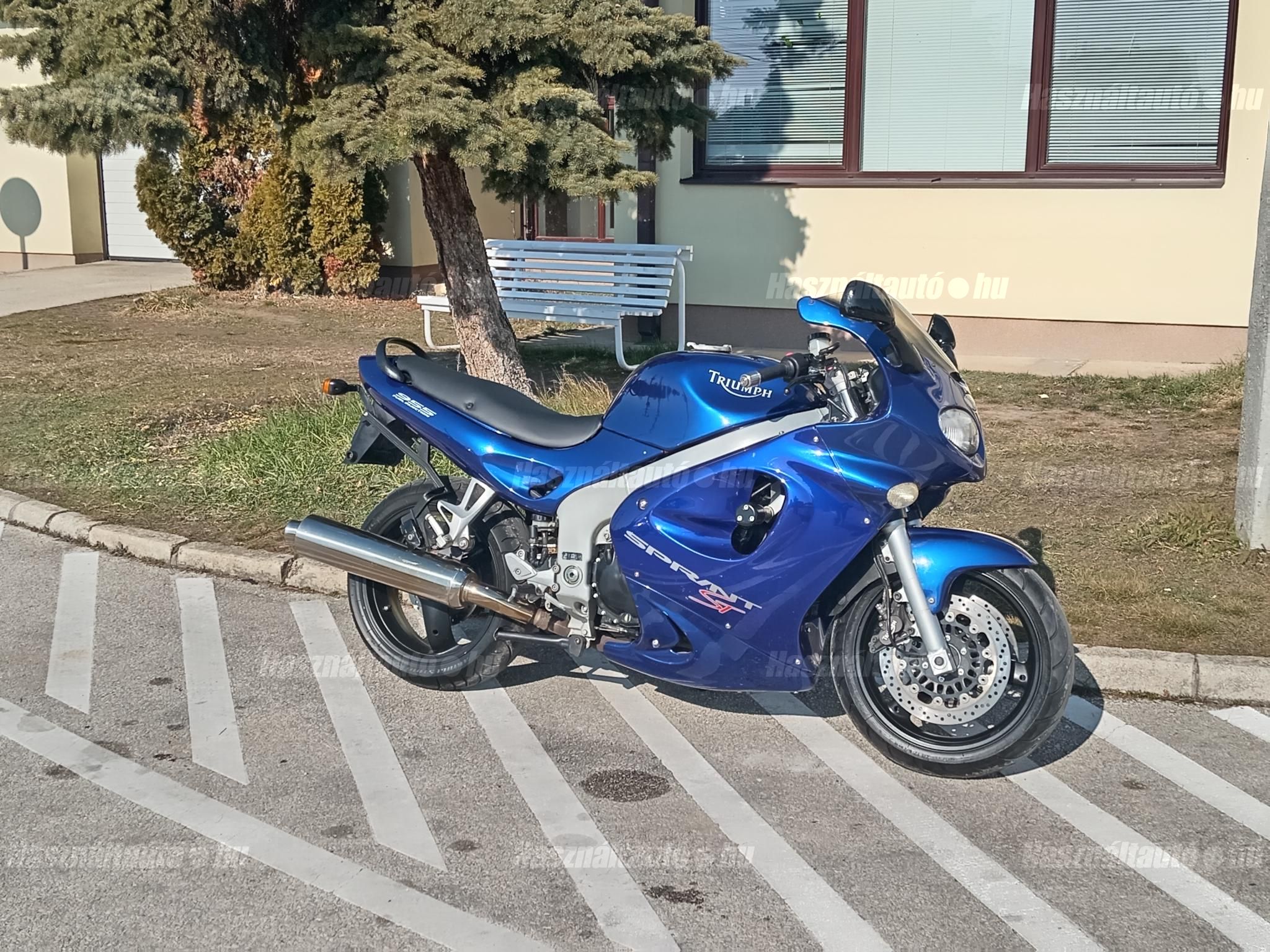 TRIUMPH SPRINT ST 2000/3 - 1