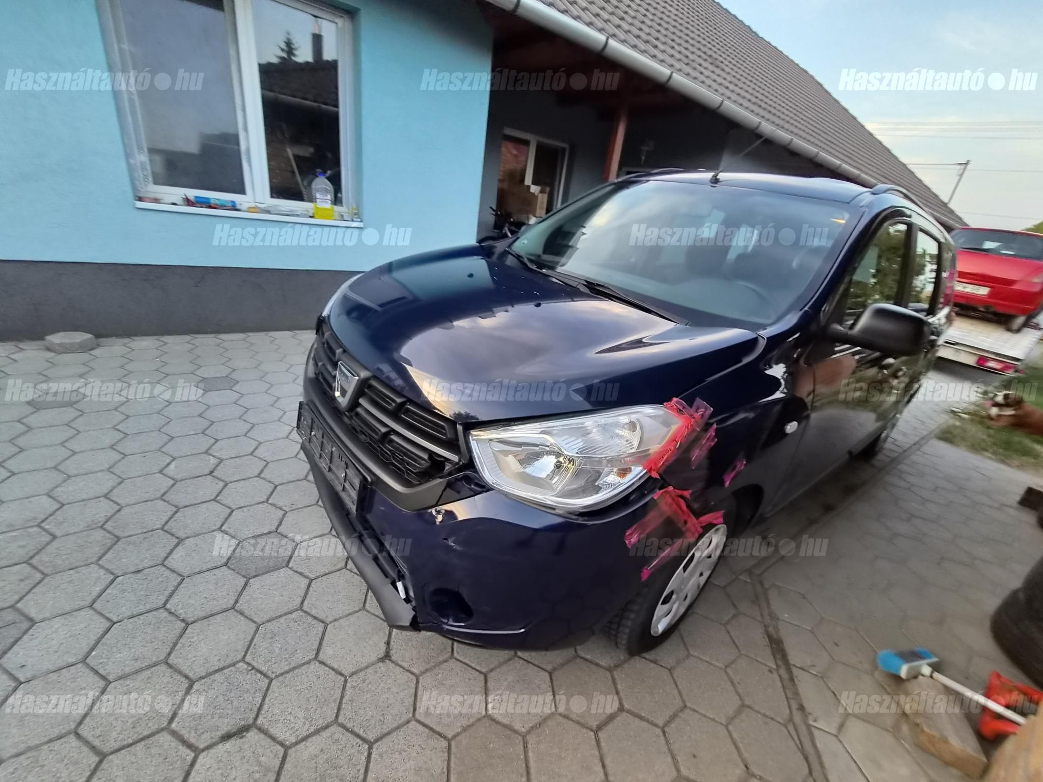 DACIA LODGY 2019/9 - 1