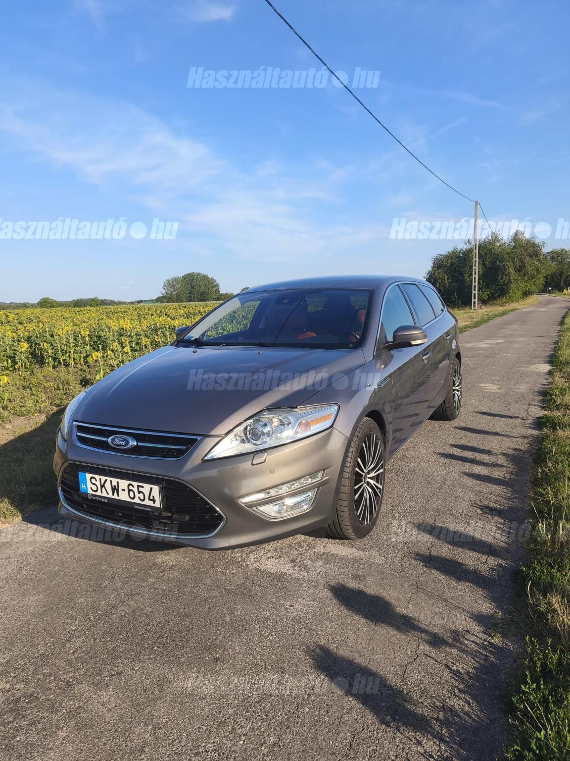 FORD MONDEO 2013/8 - 1