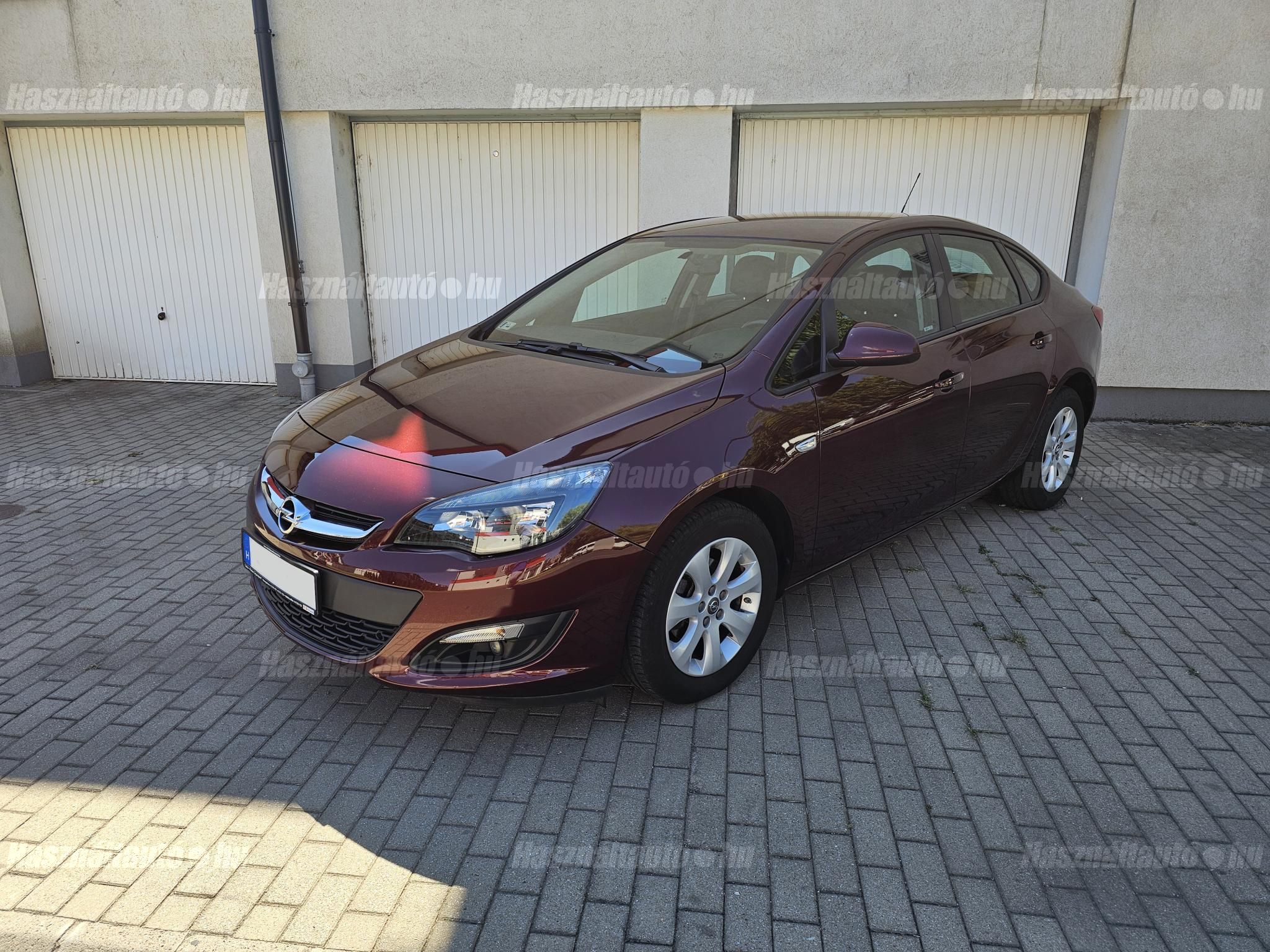 OPEL ASTRA J 2018/6 - 1