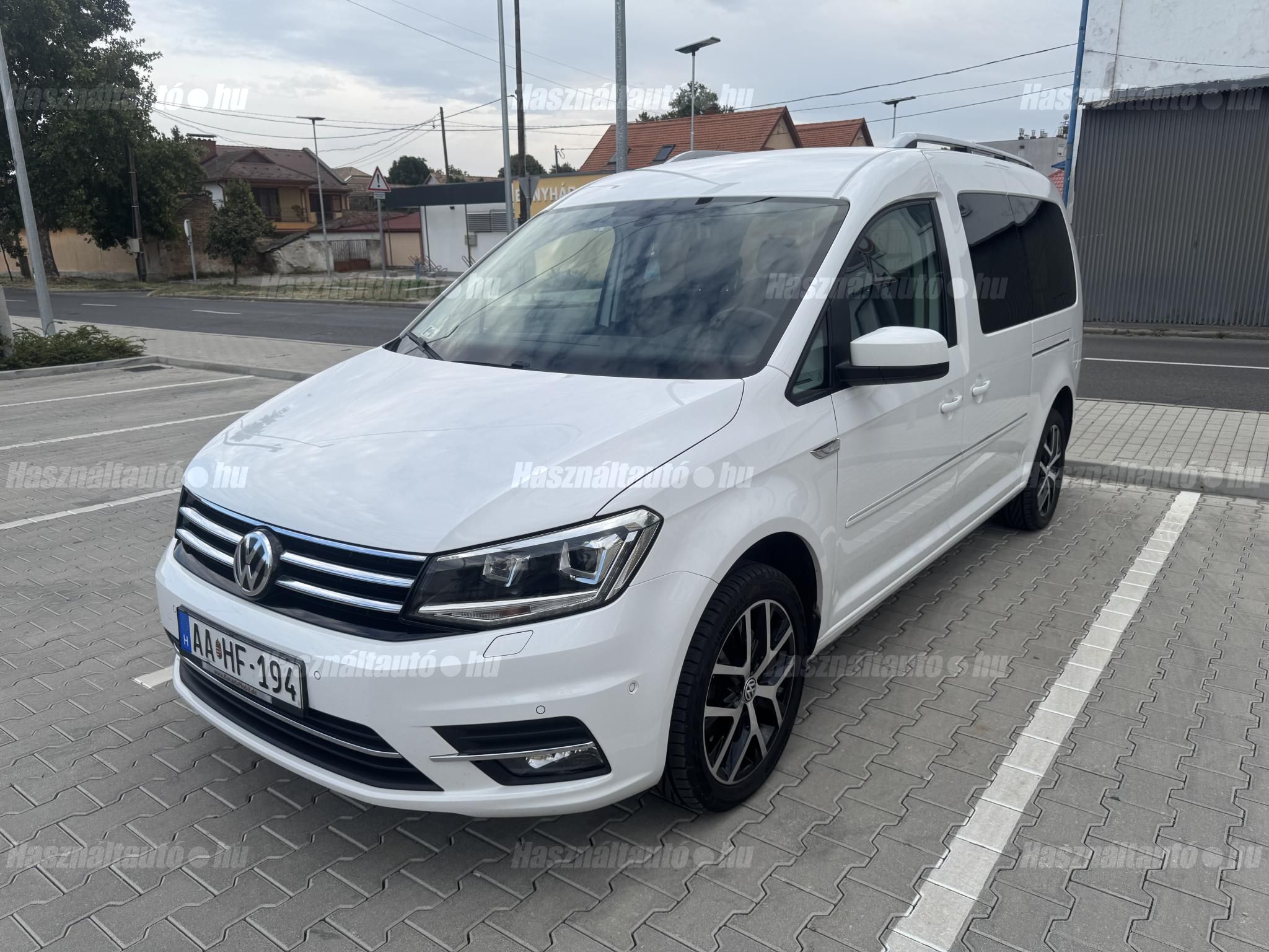 VOLKSWAGEN CADDY MAXI 2017/6 - 1