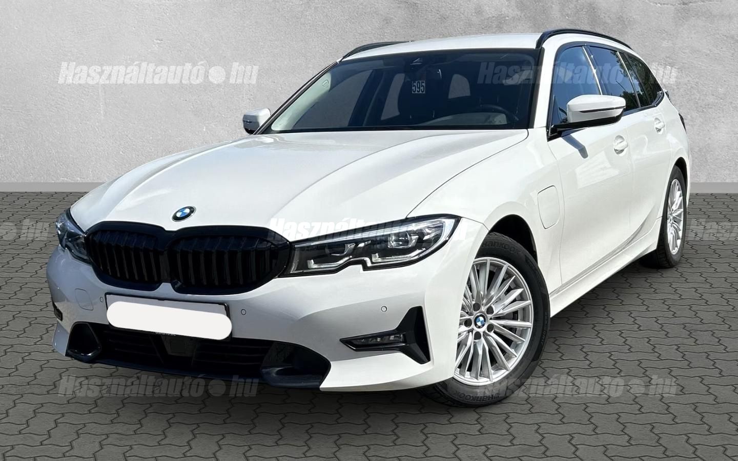 BMW 330 2021/3 - 1