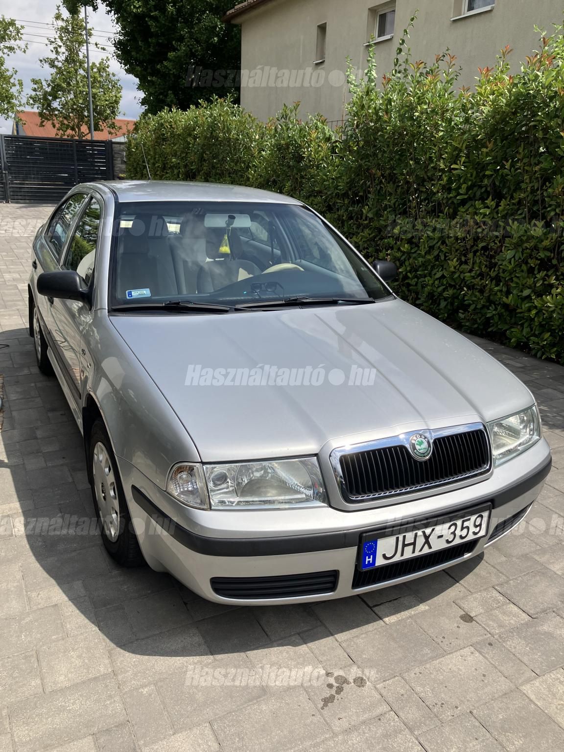SKODA OCTAVIA 2004/8 - 1